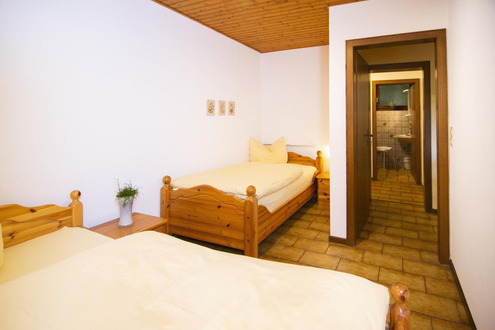 Ferienwohnung "Kirchblick" Im Ferienhaus Blumenhain Bad Wünnenberg Exteriér fotografie